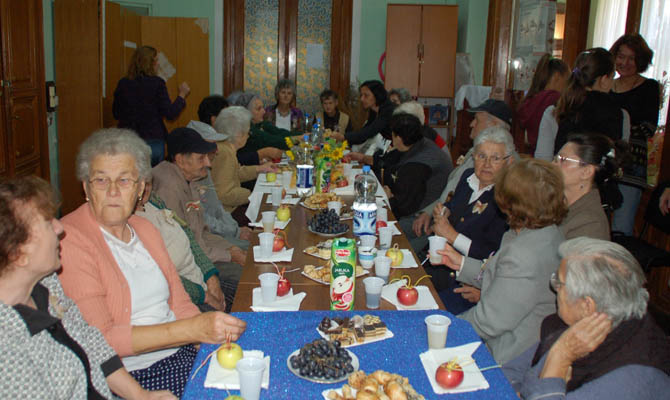 Idősek világnapja 2016. október képek
